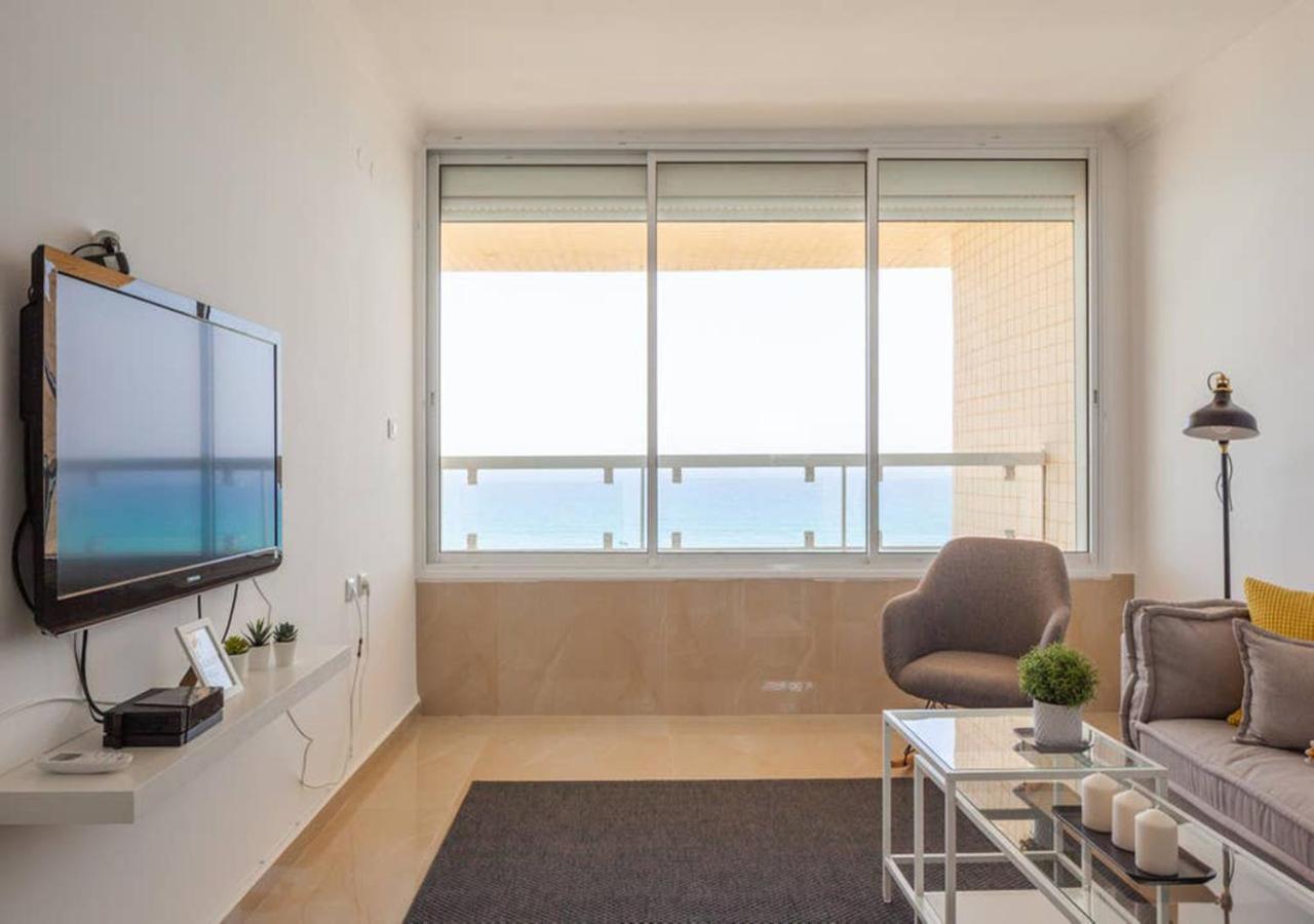 Ferienwohnung O&O Group-Exiting Beach View Best Loc Bat-Yam 3BR Bat Yam Exterior foto